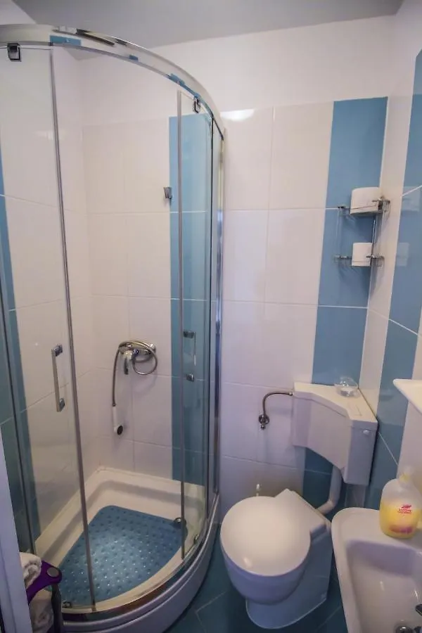 شقة Sunny Studios In Diocletian Tower